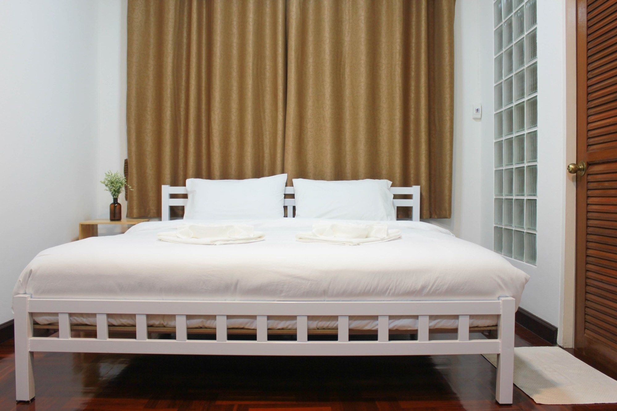 Home@Hostel Kanchanaburi Extérieur photo